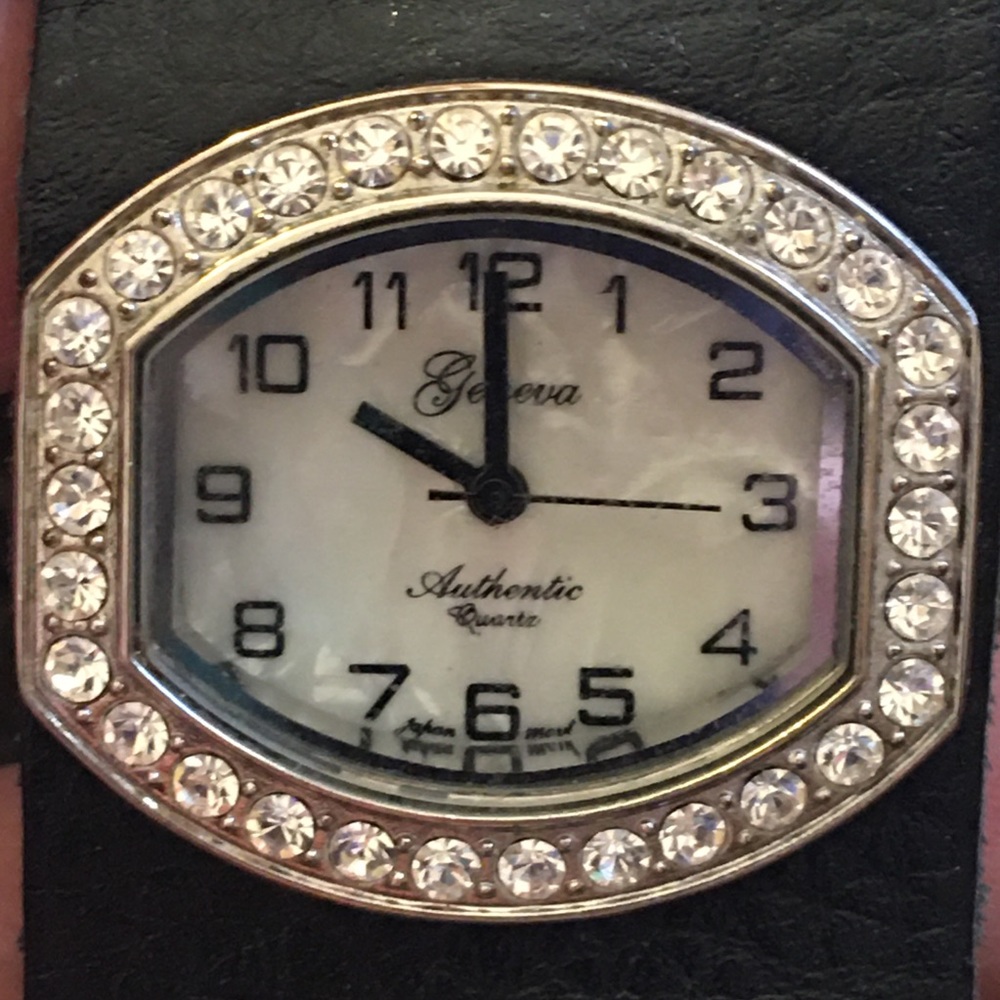 Ladies Geneva colorful gem leather band watch - Picture 8 of 10